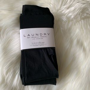 NWT women’s footed tights !